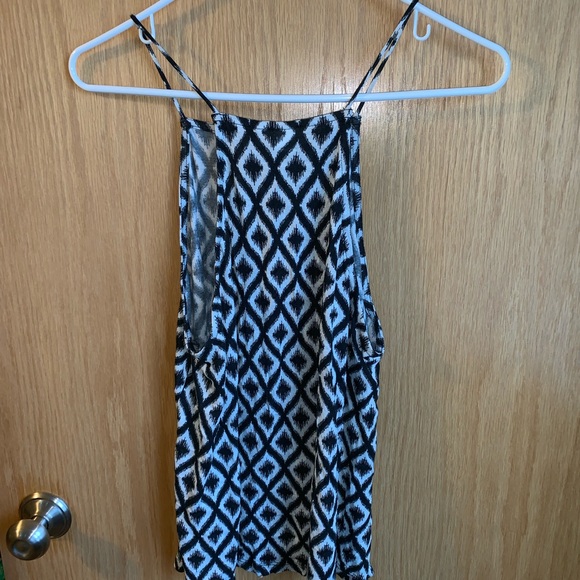 H&M Tanktop - Picture 4 of 4